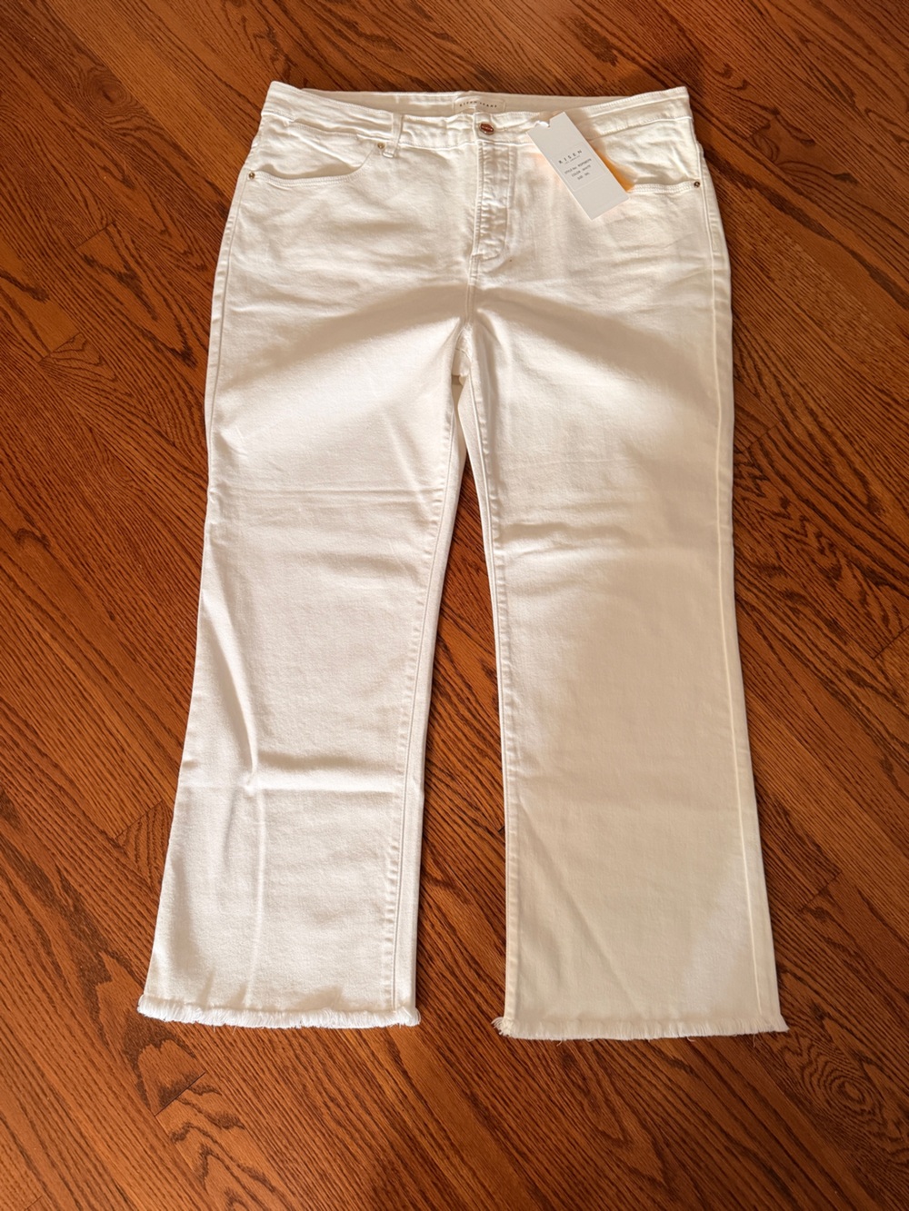 Risen Jeans Women's Plus White Straight-Leg Jeans